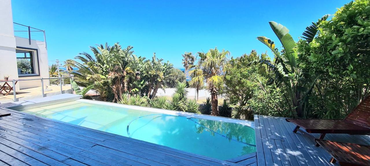 Guest house Finchley In Camps Bay Cape Town