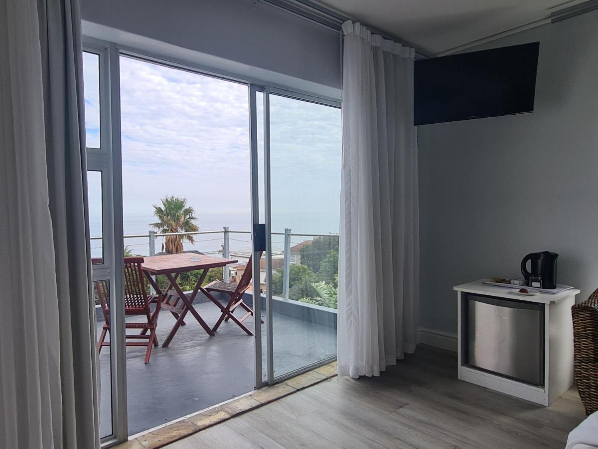 Guest house Finchley In Camps Bay
