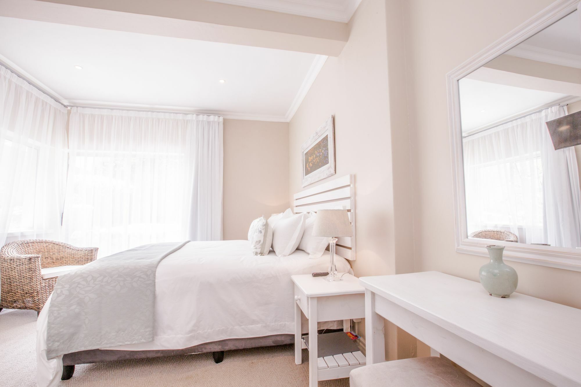 Guest house Finchley In Camps Bay 3*
